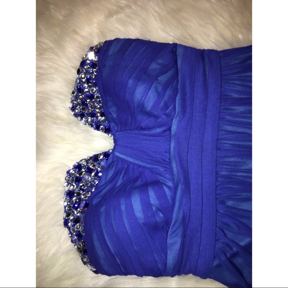 Prom Dress - Picture 3 of 3